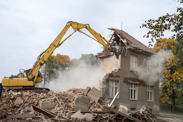 二手挖掘機在物流和倉儲設施建設中的應用及其優(yōu)勢 Applications and Advantages of Second-Hand Excavators in Logistics and Warehouse Facility Construction