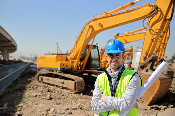 二手挖掘機在地下工程項目中的應用及其優(yōu)勢 Applications and Advantages of Second-Hand Excavators in Underground Engineering Projects